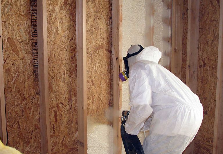 spray foam insulation 768x531